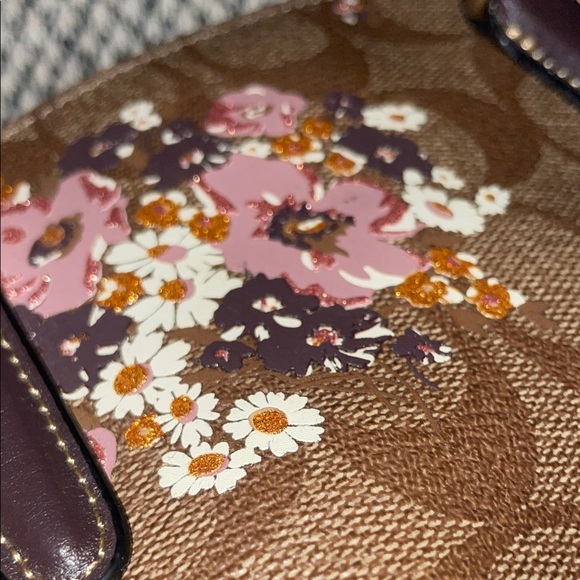 Coach Brown Crossbody Bag with Floral Design measurements in photos - Picture 9 of 13